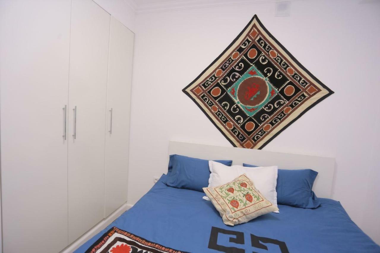 Luxury 2 Bedrooms Apartment Walking Distance From Gur-Emir Samarkand Esterno foto