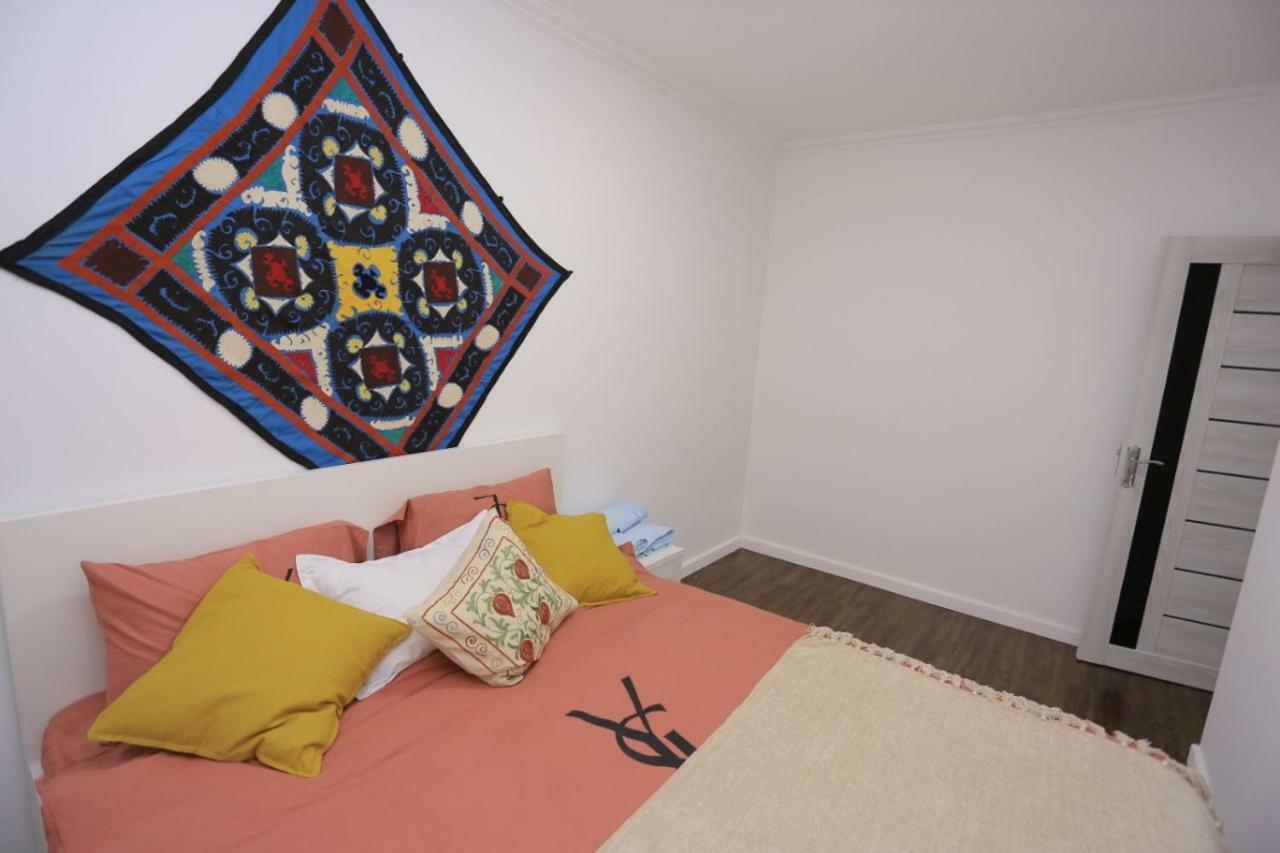 Luxury 2 Bedrooms Apartment Walking Distance From Gur-Emir Samarkand Esterno foto
