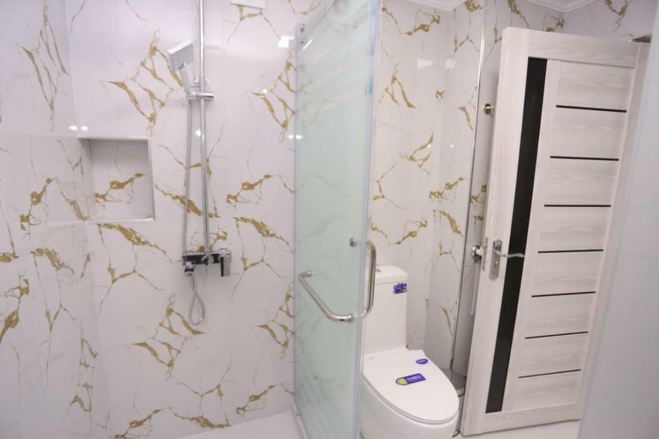 Luxury 2 Bedrooms Apartment Walking Distance From Gur-Emir Samarkand Esterno foto