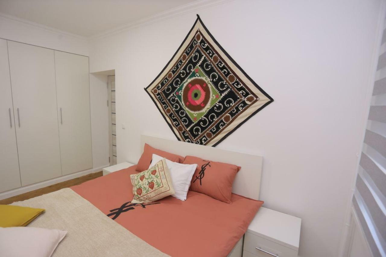 Luxury 2 Bedrooms Apartment Walking Distance From Gur-Emir Samarkand Esterno foto